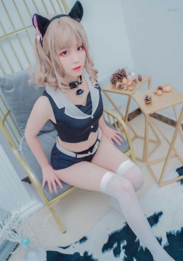 按摩房的女大学生在线观看