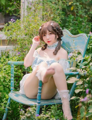 扒开腿挺进岳湿润的花苞