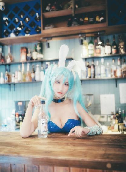 《年轻的寡妇2》电影