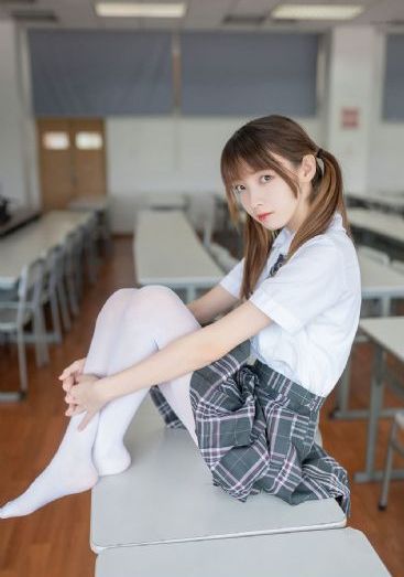 娇妻满足我的绿帽雨柔