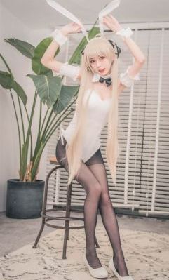 宝贝把腿开大让我添添你视频