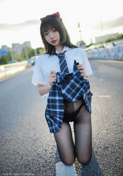 阁楼里的情人未删减版电影